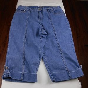 Style & Co. Woman Jean Cuffed Capris